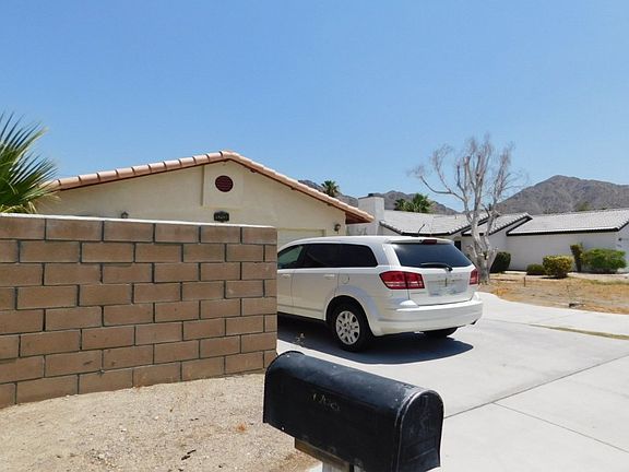 3rd image of 52530 Eisenhower Dr