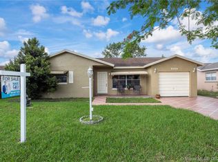 8884 SW 6th St, Boca Raton, FL 33433