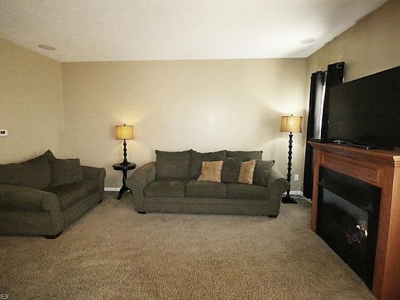 4th image of 1208 Wellingshire Cir