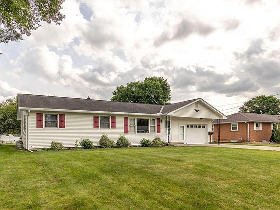 3rd image of 79 Swainford Dr