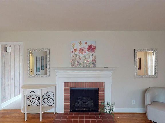 4th image of 114 Lakeview Blvd