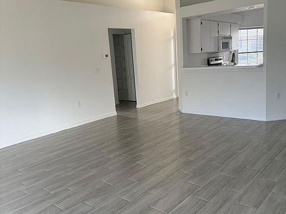 5th image of 612 Lakemont Dr