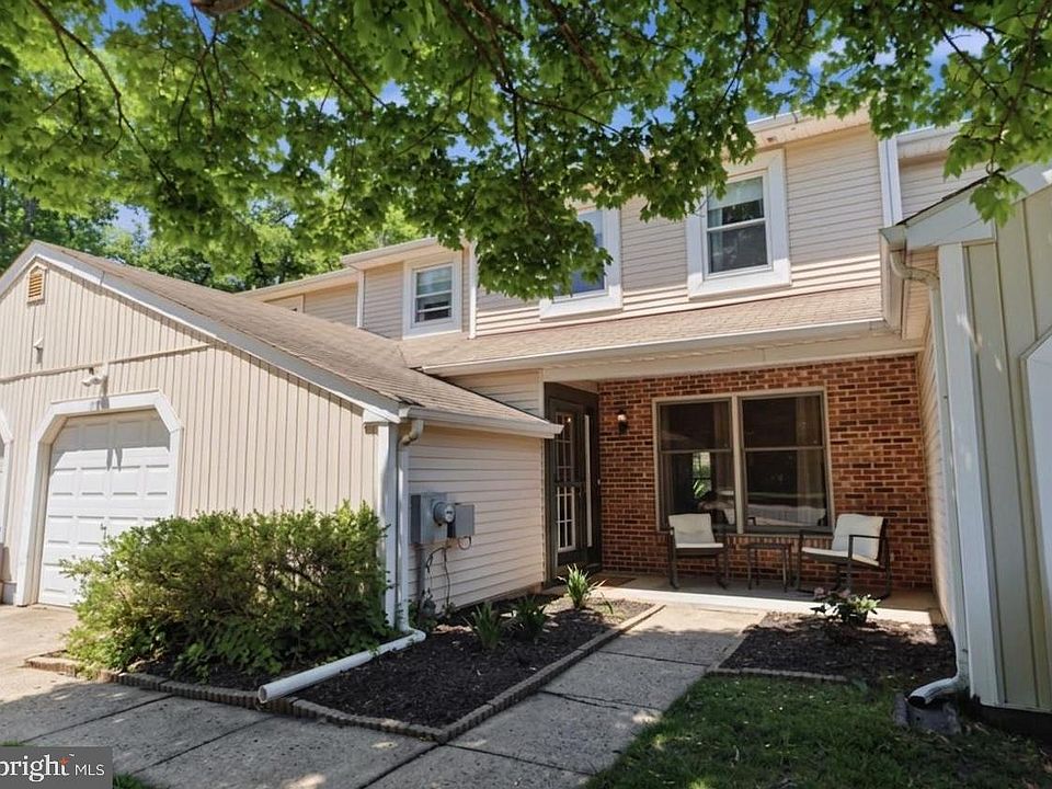 1st image of 1374 Beechdrop Ct