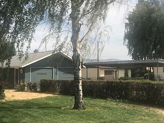 2nd image of 1445 School Ave