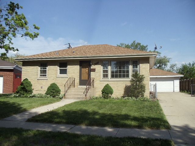 1st image of 4633 Scott St