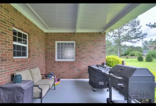 101 Ivy Ln Photo 1