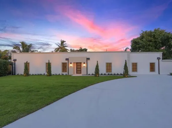 391 W Riverside Dr, Jupiter, FL 33469