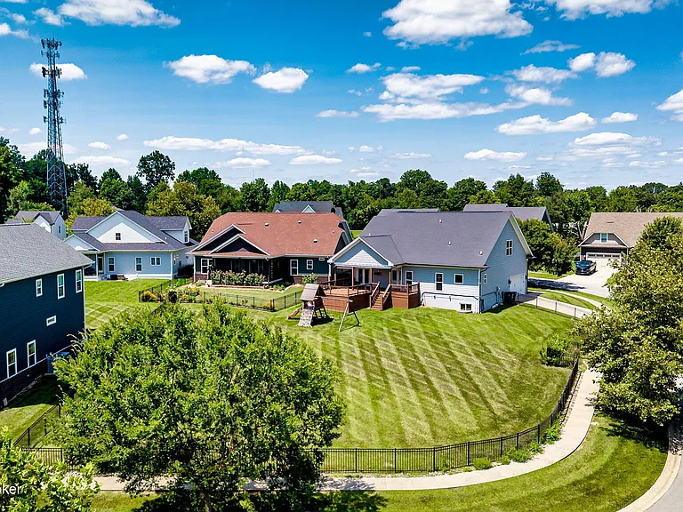 825 Artisan Pkwy — Photo 90