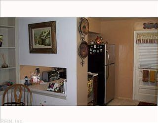 3rd image of 510 Catalpa Dr