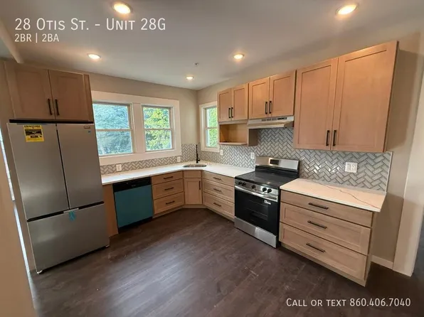 28 Otis St, Manchester, CT