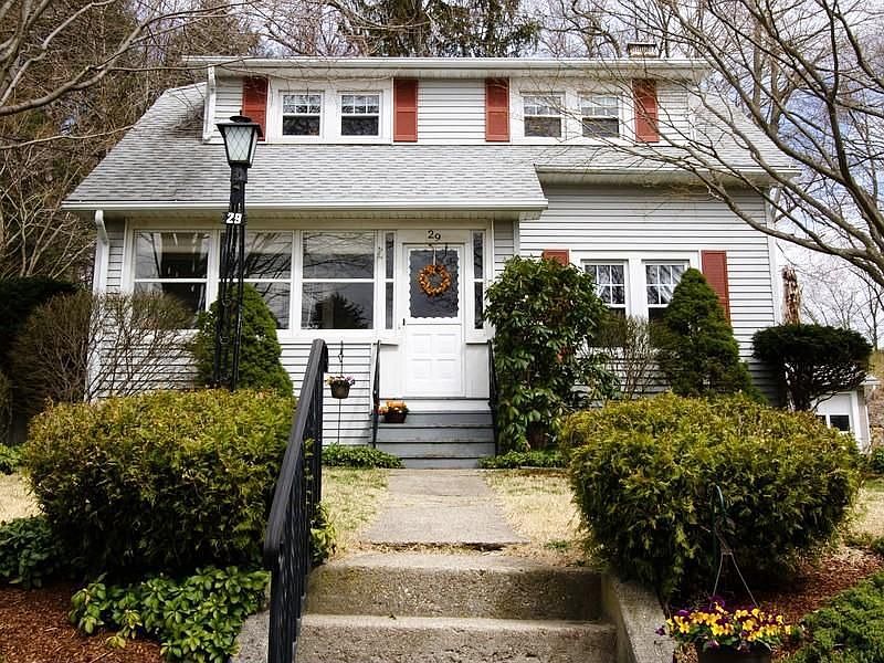 29 Jefferson Avenue