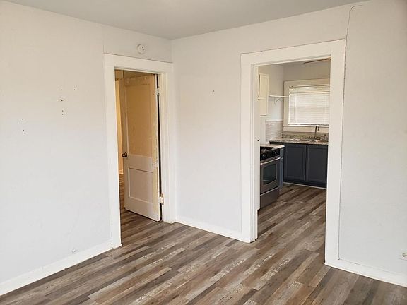 3rd image of 203 W Lambert St