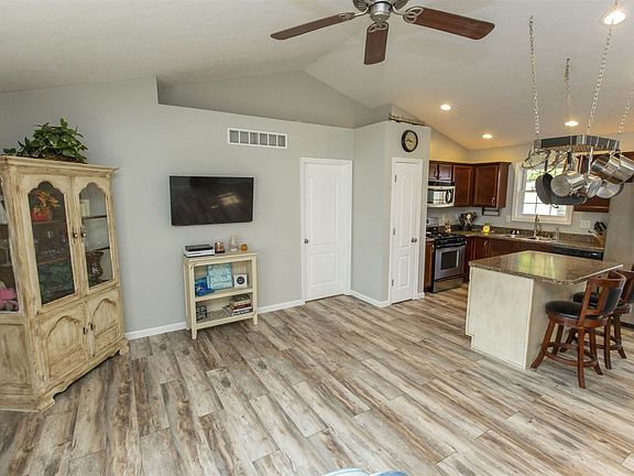 2nd image of 56901 Virginia Dr