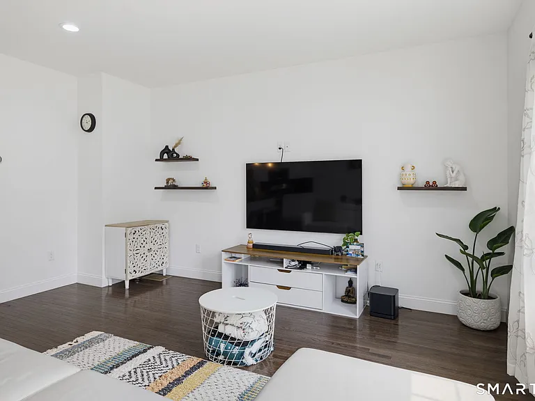 11 Red Rock Ln — Photo 11