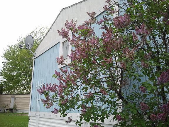 5th image of 207 Biscayne Ln