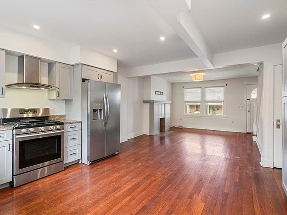 4th image of 1703 Jancey St