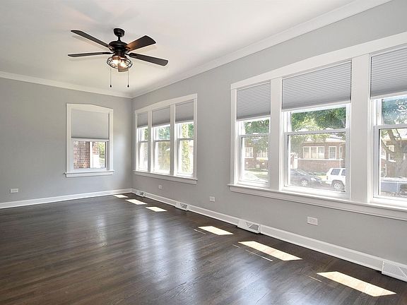 5th image of 10640 S Ave E
