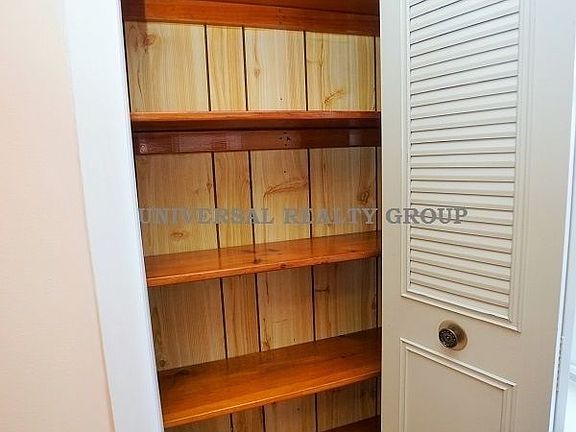 2nd image of 506 E 5th St APT 11