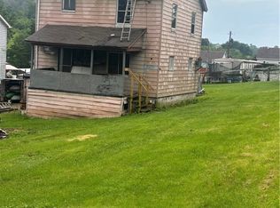 304 Slatemore Dr, Mc Donald, PA 15057