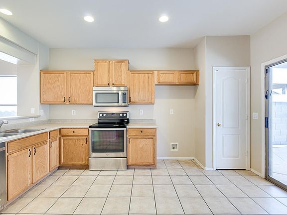 5th image of 13009 W Weldon Ave