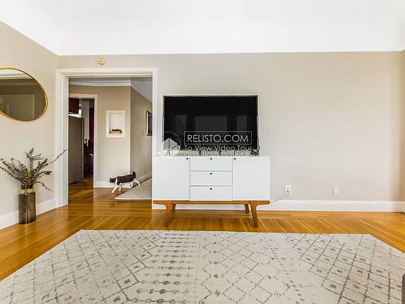 5th image of 17 Ashbury St APT 6