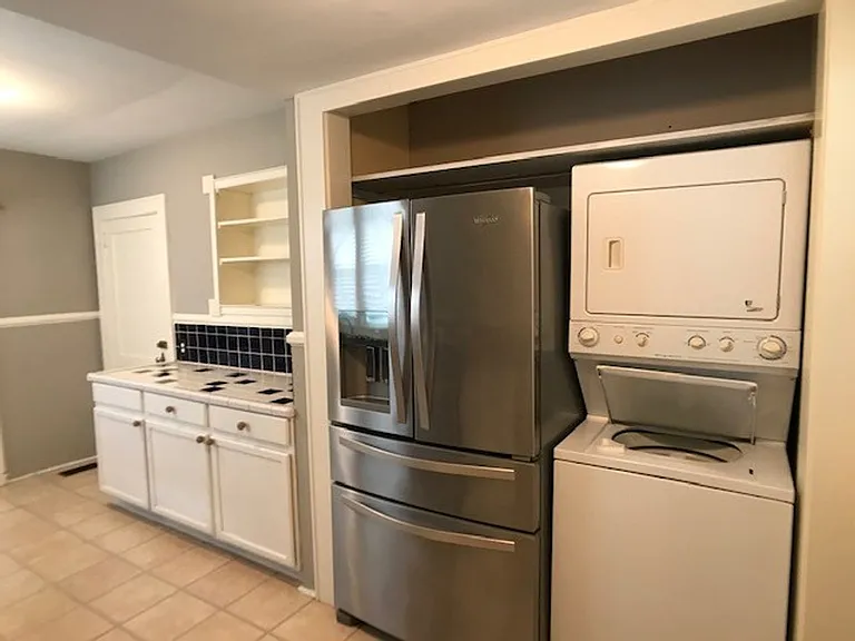 114 Dixie Trl — Photo 12