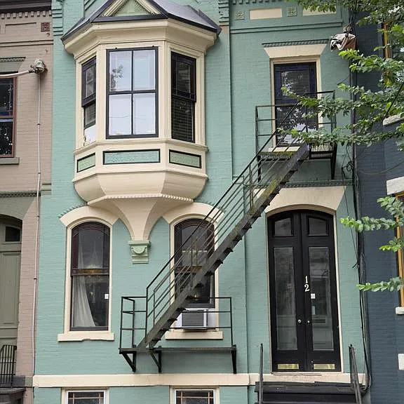 12 Irving St #3 — Photo 1