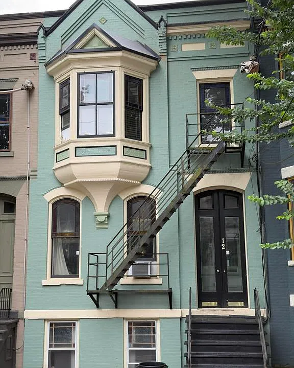 12 Irving St #3