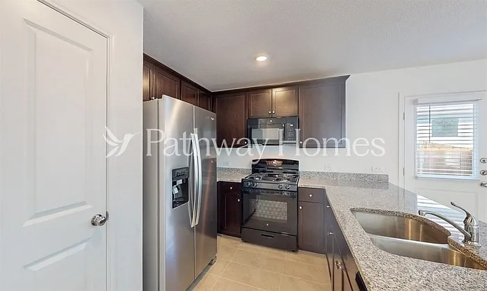 8801 Red Fox Trl — Photo 9