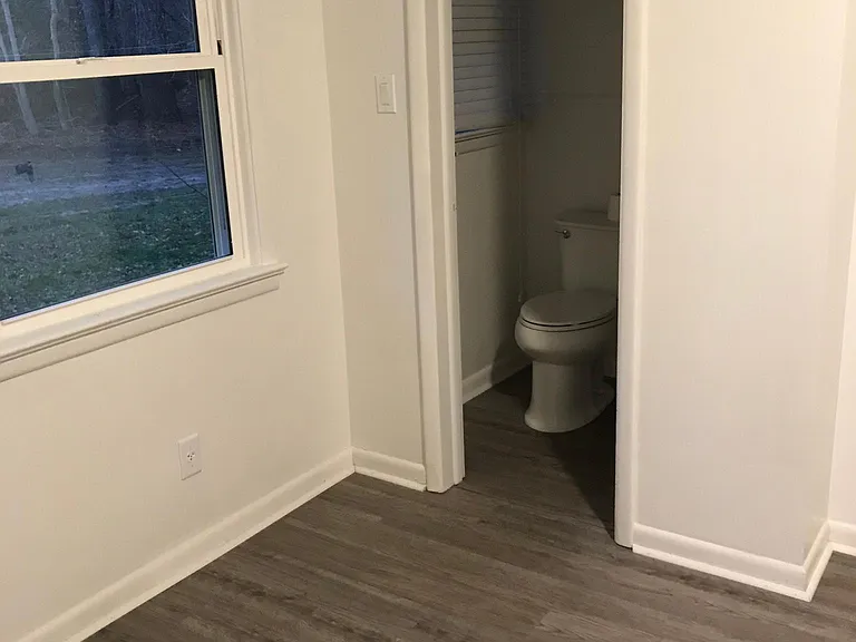 109 Spencer Ln — Photo 6