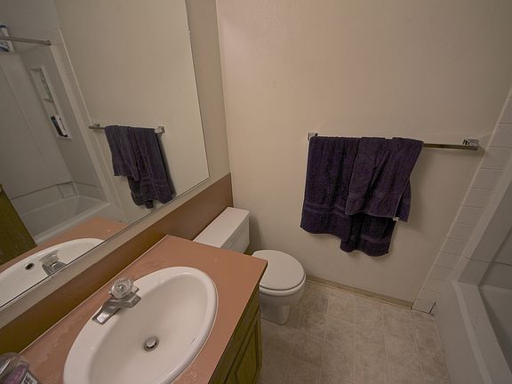 5th image of 442 N 500 E APT 6