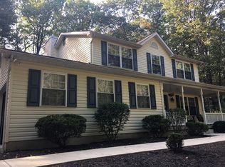 1665 Cane Ln, Effort, PA 18330