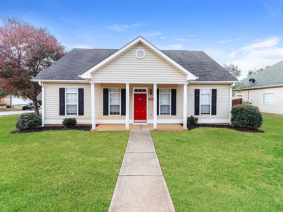 2nd image of 2025 Towne Park Dr