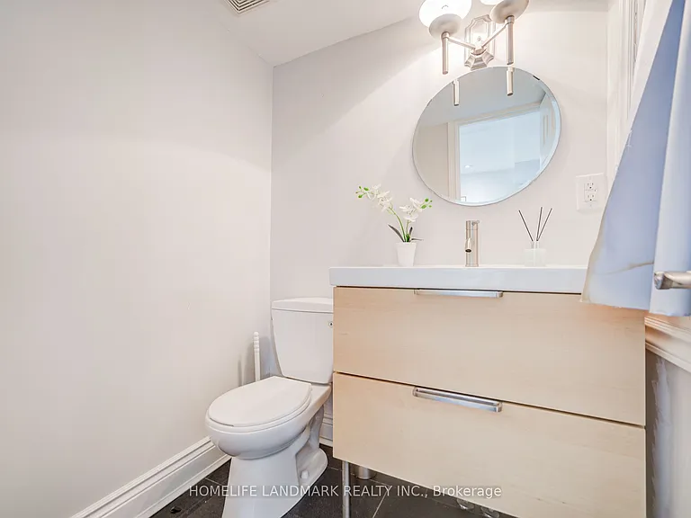 237 Ontario St — Photo 17