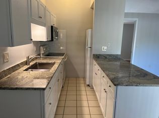 2742 Hope St, Sarasota, FL 34231