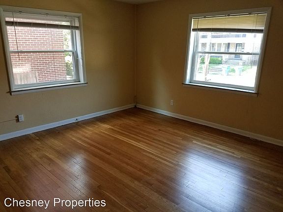 4th image of 265 Kalmia Ave APT 4