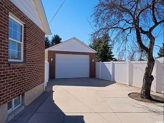 5th image of 2524 E Lambourne Ave