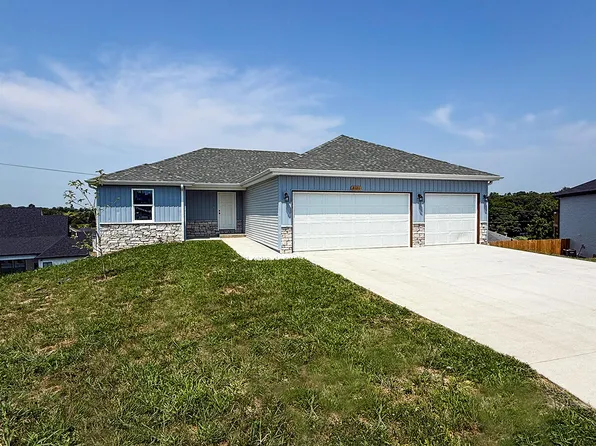 2121 N 25th Street, Ozark, MO 65721