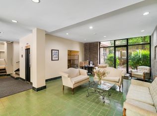 Clinton Court, Philadelphia, PA 19107