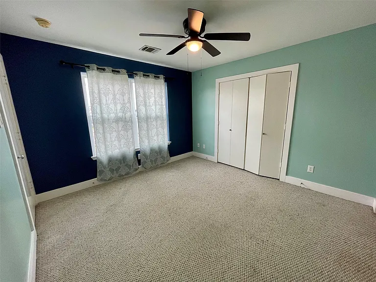 5901 Fairdale Ln #4 — Photo 16