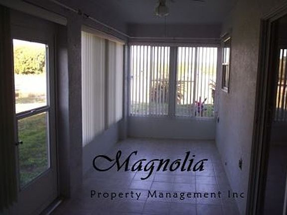 2nd image of 903 Arbor Hill Cir