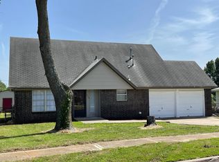 1728 S 5th St, Broken Arrow, OK 74012