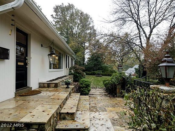 2nd image of 5602 McLean Dr