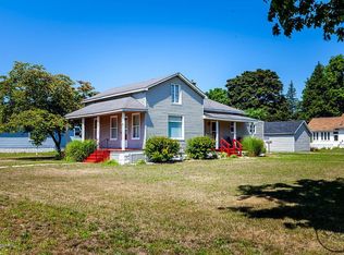 322 E Colby St, Whitehall, MI 49461
