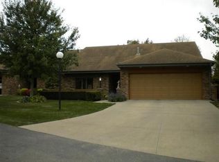 2007 Elmcrest Dr, Marshalltown, IA 50158