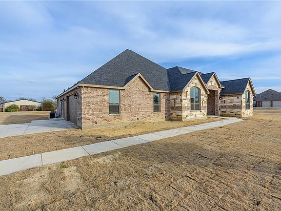 2nd image of 9144 Prairie Meadow Ln