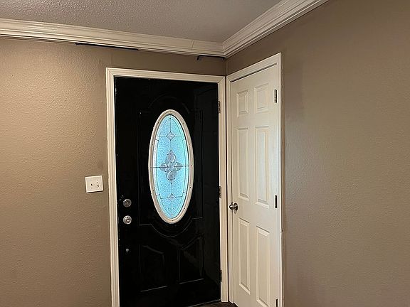 4th image of 2501 Windy Hill Ln