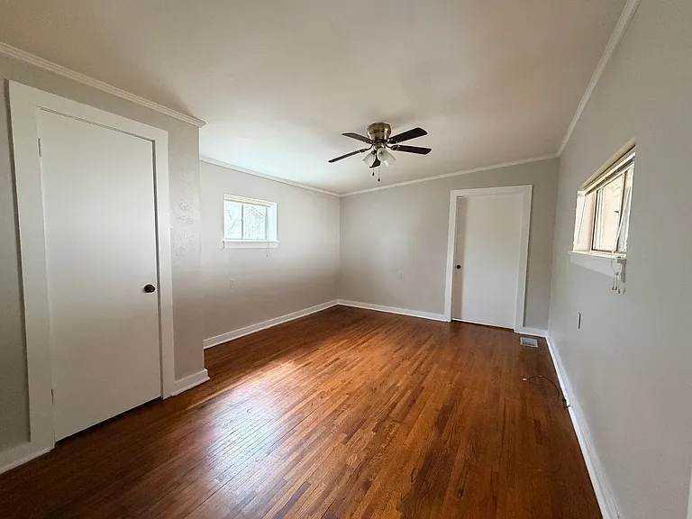 3107 Alameda Dr — Photo 4