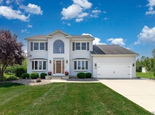 2540 Whitehaven Rd, Grand Island, NY 14072