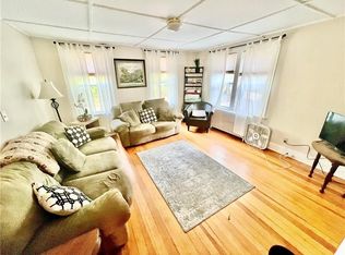 327 Spring St #2, Newport, RI 02840